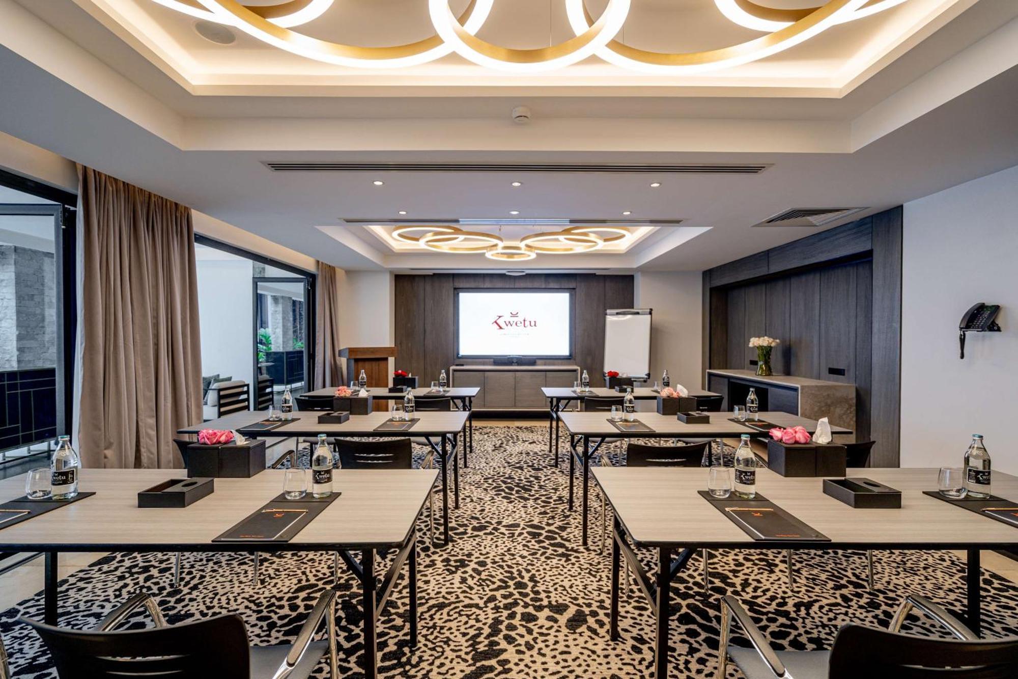 Kwetu Nairobi, Curio Collection By Hilton Hotel Buitenkant foto